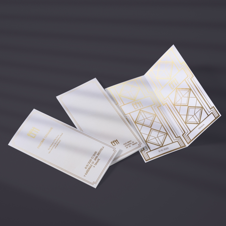 WEDDING ANNOUNCEMENT // GRAPHIC <br /> PAPER // GOLD PANTONE